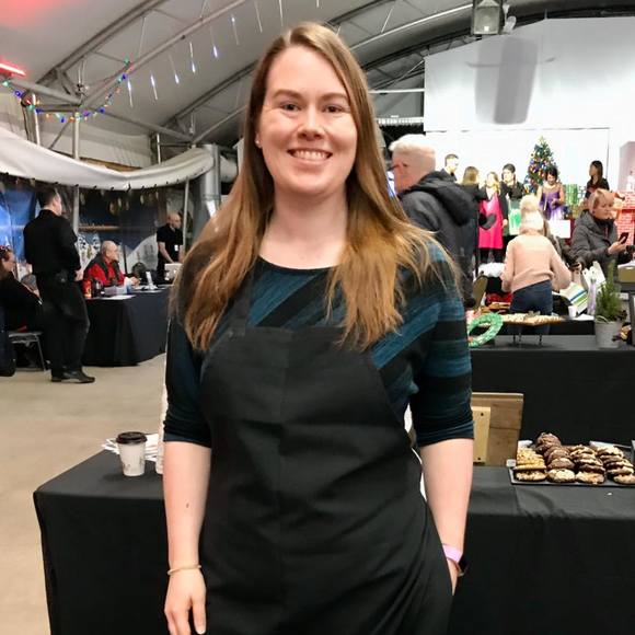 Meet your Posher, Leslie - Picture 1 of 1